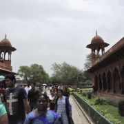 Taj mahal gateway (2)